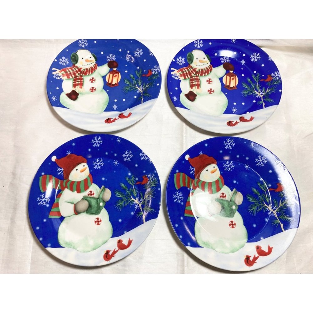 Studio 33 Snowman 2 styles Patterns Holiday Christmas Plates Set of 4